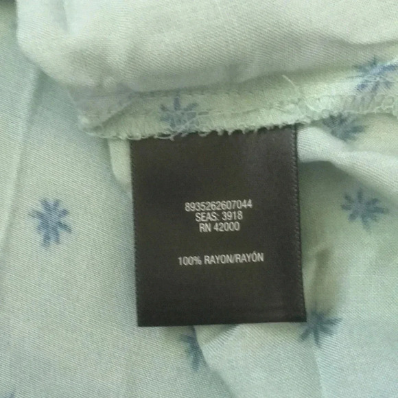 ATTENTION lightweight short sleeves v-neck size L - Picture 5 of 8